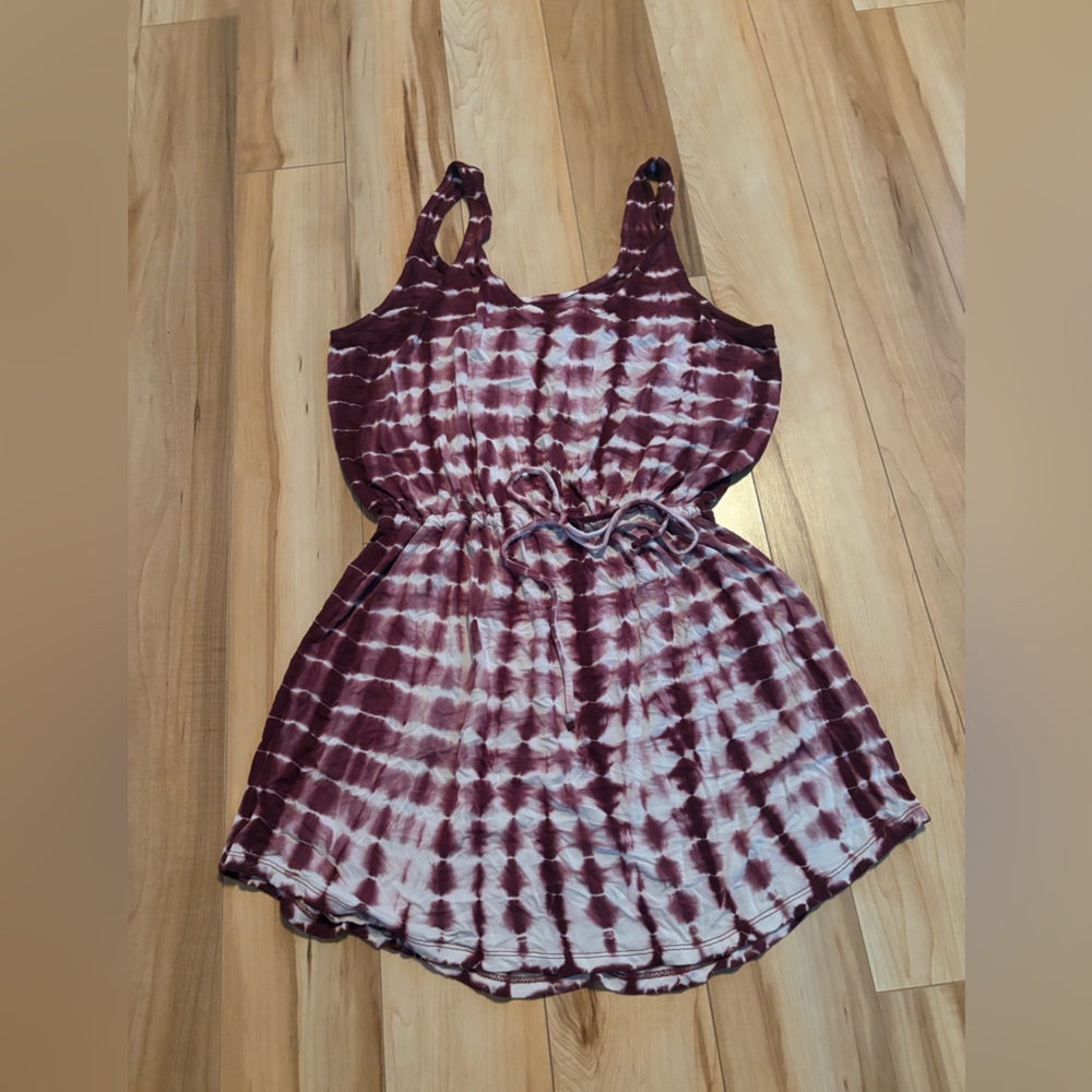 Source Unknown Burgundy and White Tie-Dye Mini Dress